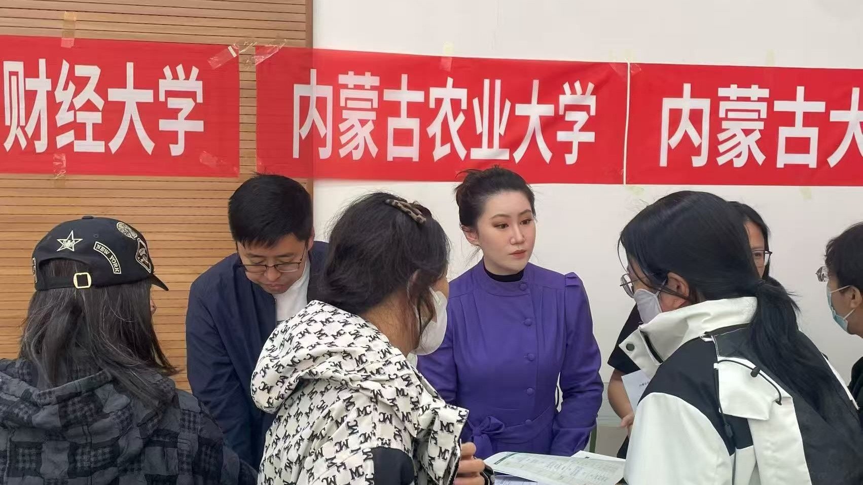 百乐棋牌官网